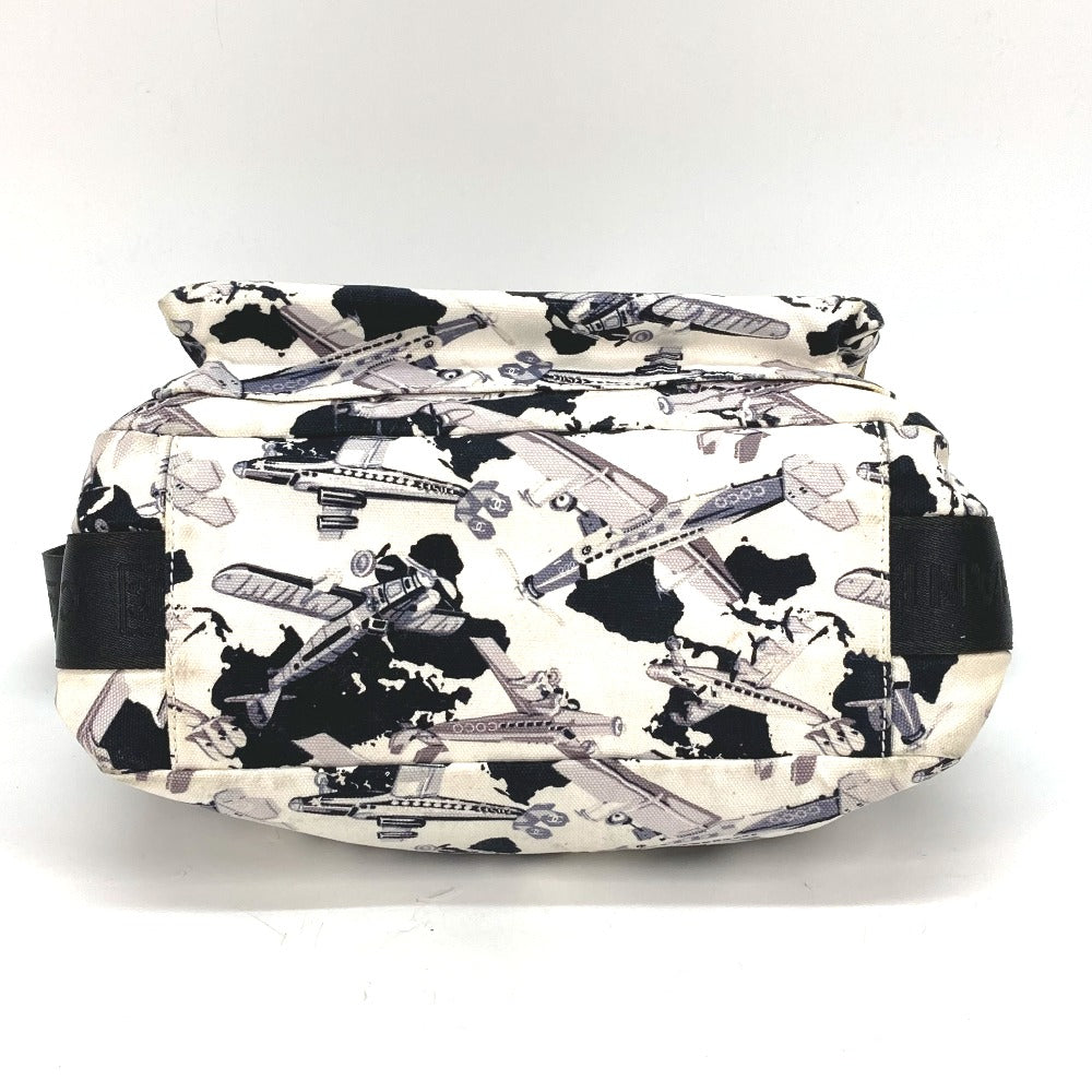 Chanel Shoulder Bag - Ewore Bags