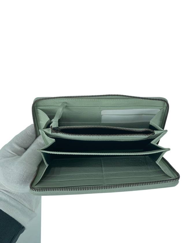 Luxury Balenciaga Trending 2026 Vintage Zipper Around Long Wallet Mint