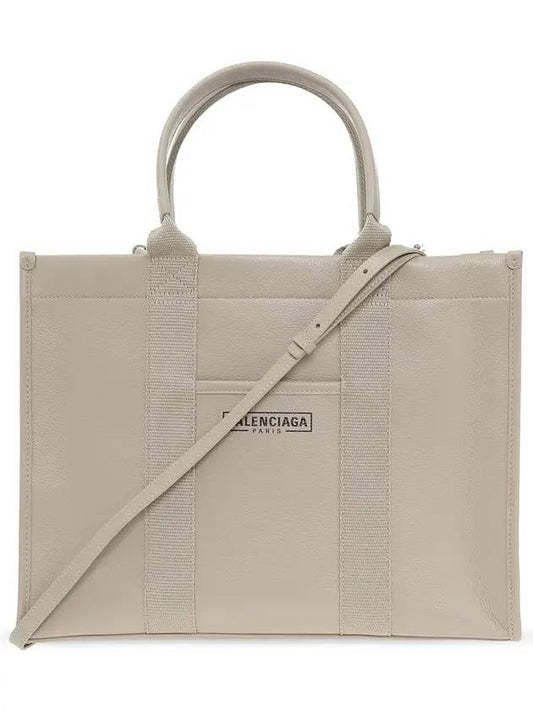 Luxury Balenciaga Trending 2026 Hardware Medium Grain Calfskin Tote Bag Beige