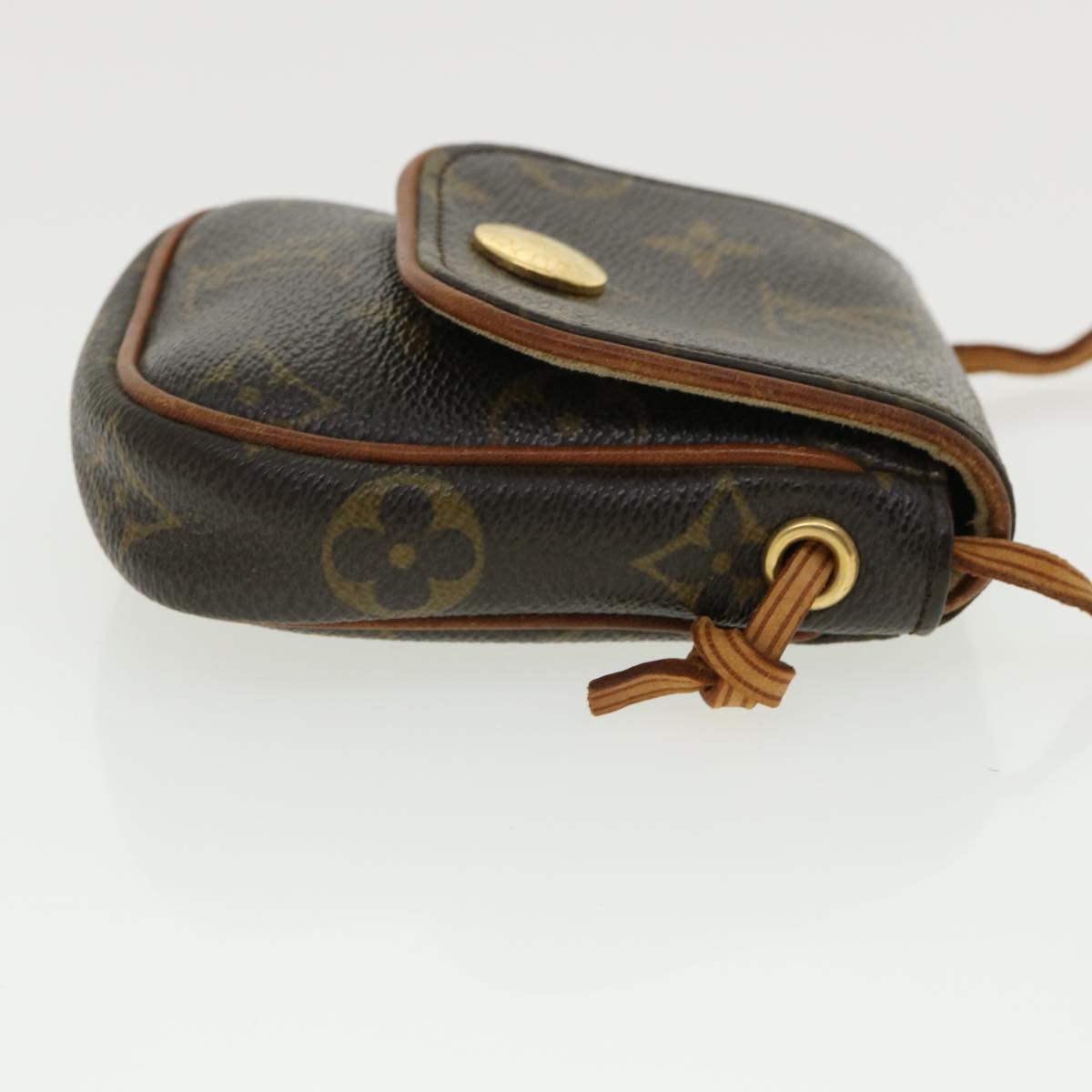 LOUIS VUITTON Monogram Pochette Cancun Shoulder Bag Pouch LV Auth