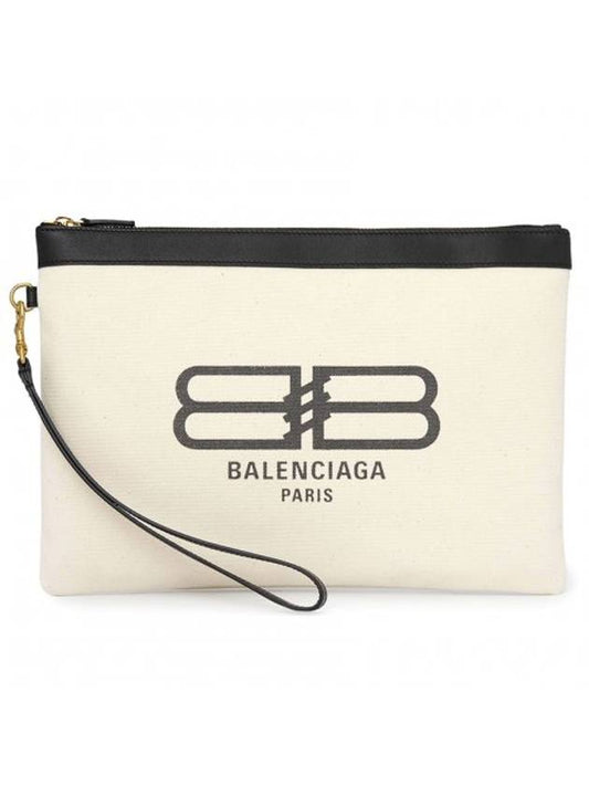 Luxury Balenciaga Trending 2026 Flat Jumbo Clutch Bag Ivory