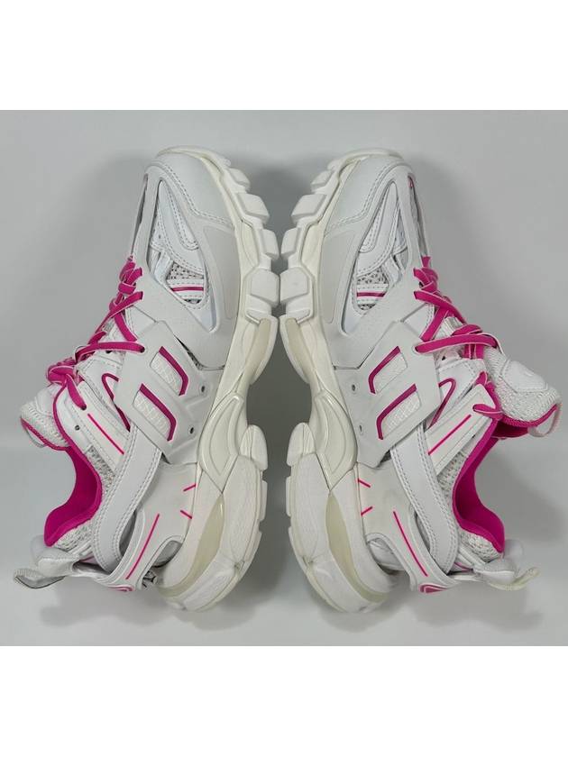 Luxury Balenciaga Trending 2026 track sneakers 240