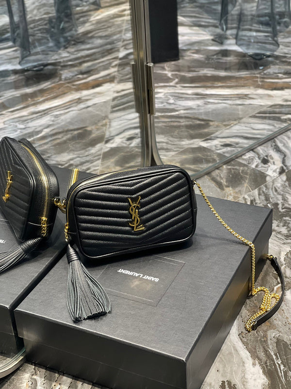 Yves Saint Laurent - Bags - 105
