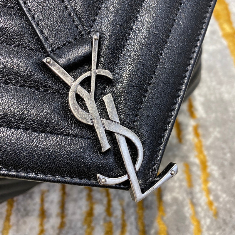 Yves Saint Laurent - Bags 073