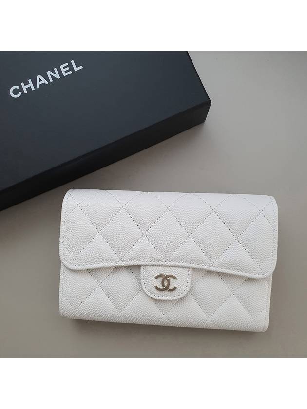 Chanel Medium Shoulder Bag - Ewore Bags