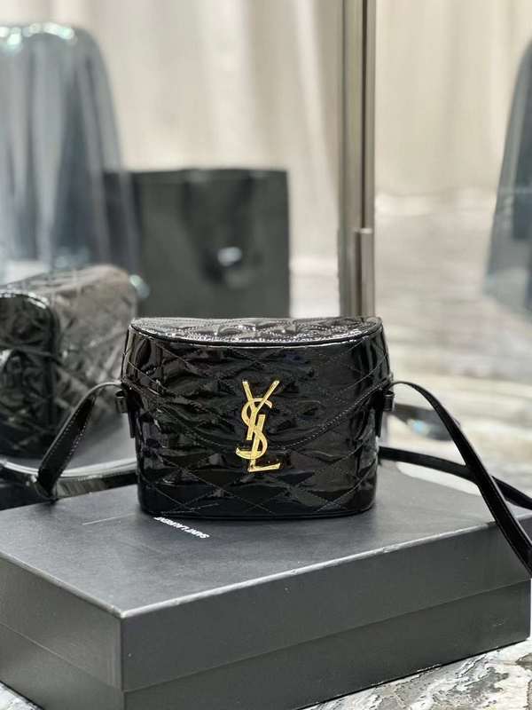 Yves Saint Laurent Editorial Classic Handbag