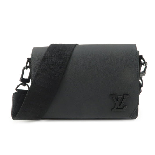 Louis Vuitton Aerogram Takeoff Messenger PM Bag Noir M24769