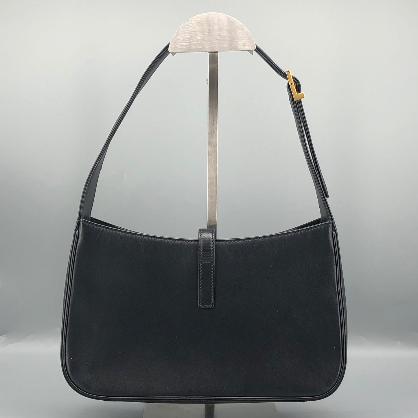 Saint Laurent Le 5 à 7 Smooth Leather Hobo Shoulder Bag Black