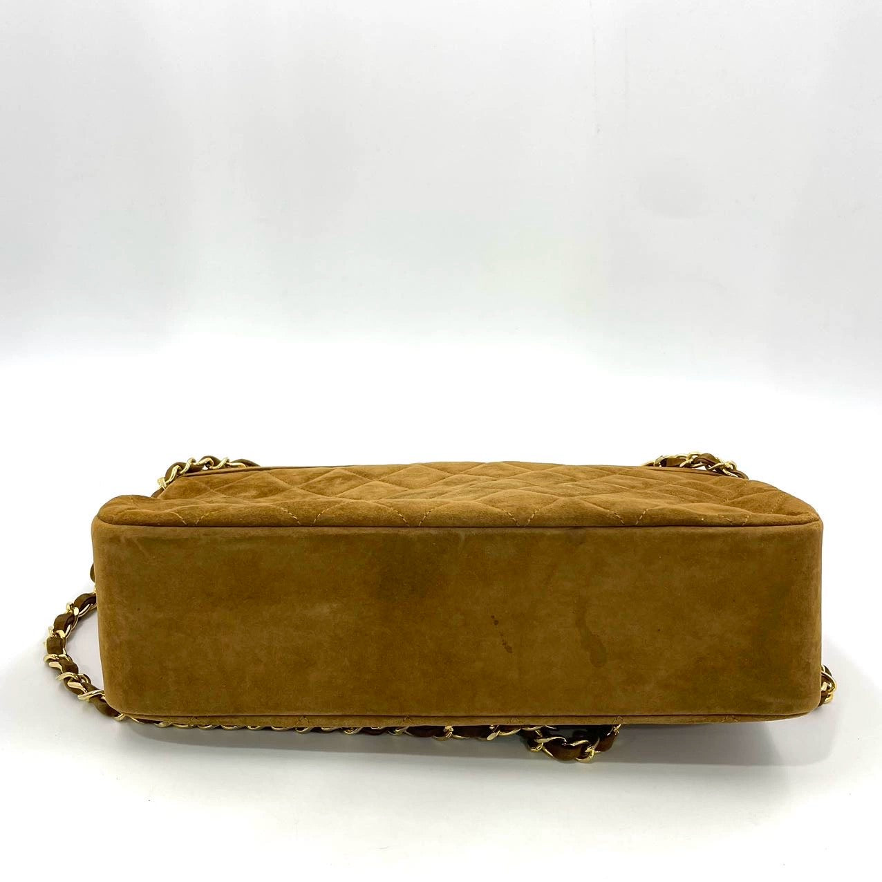 Chanel Matelassé Shoulder Bag - Ewore Bags