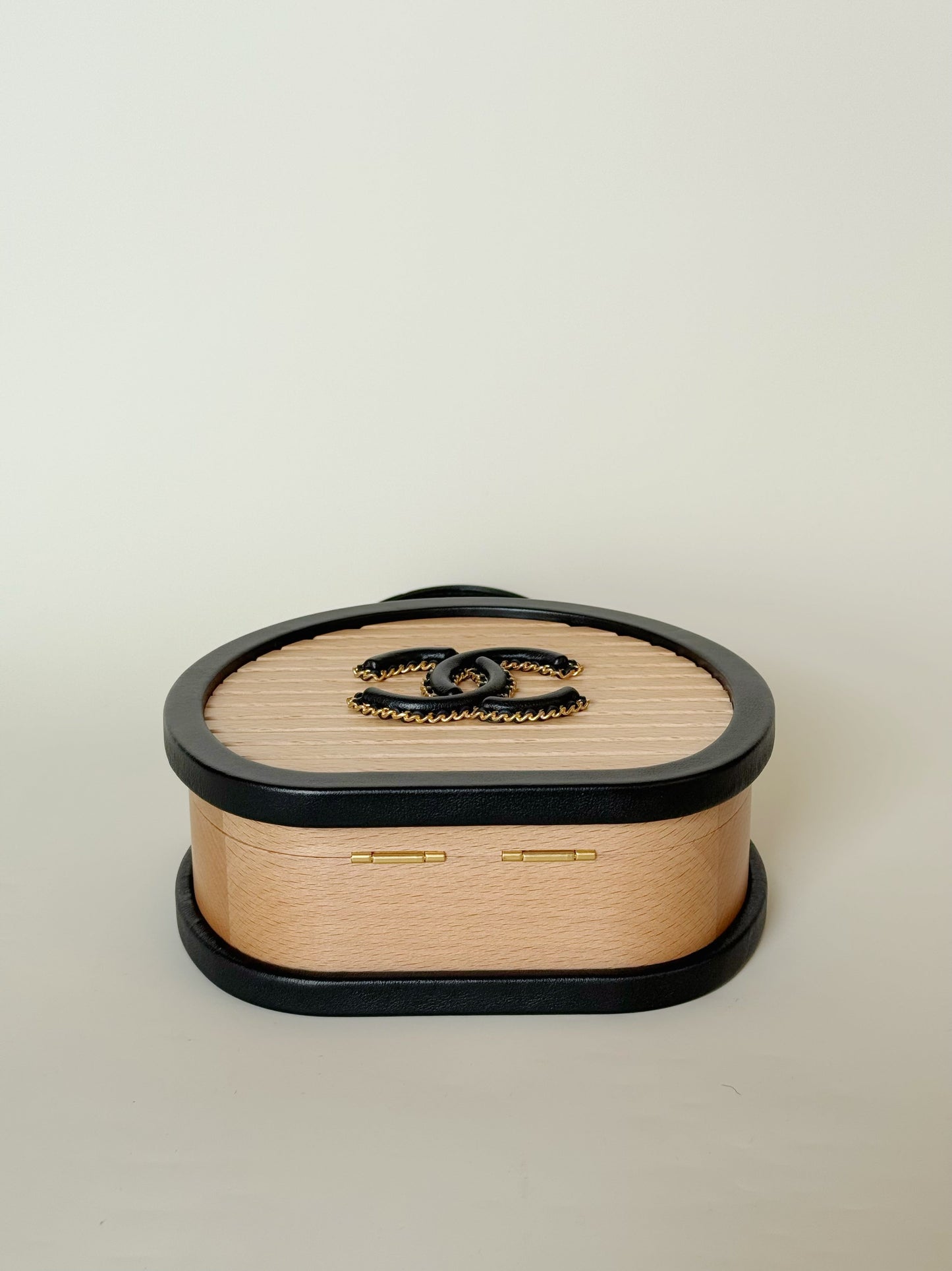 Chanel Lambskin Beechwood Round CC Vanity Case