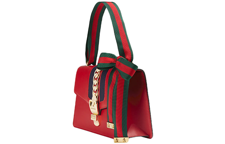 Gucci Chain Shoulder Bag