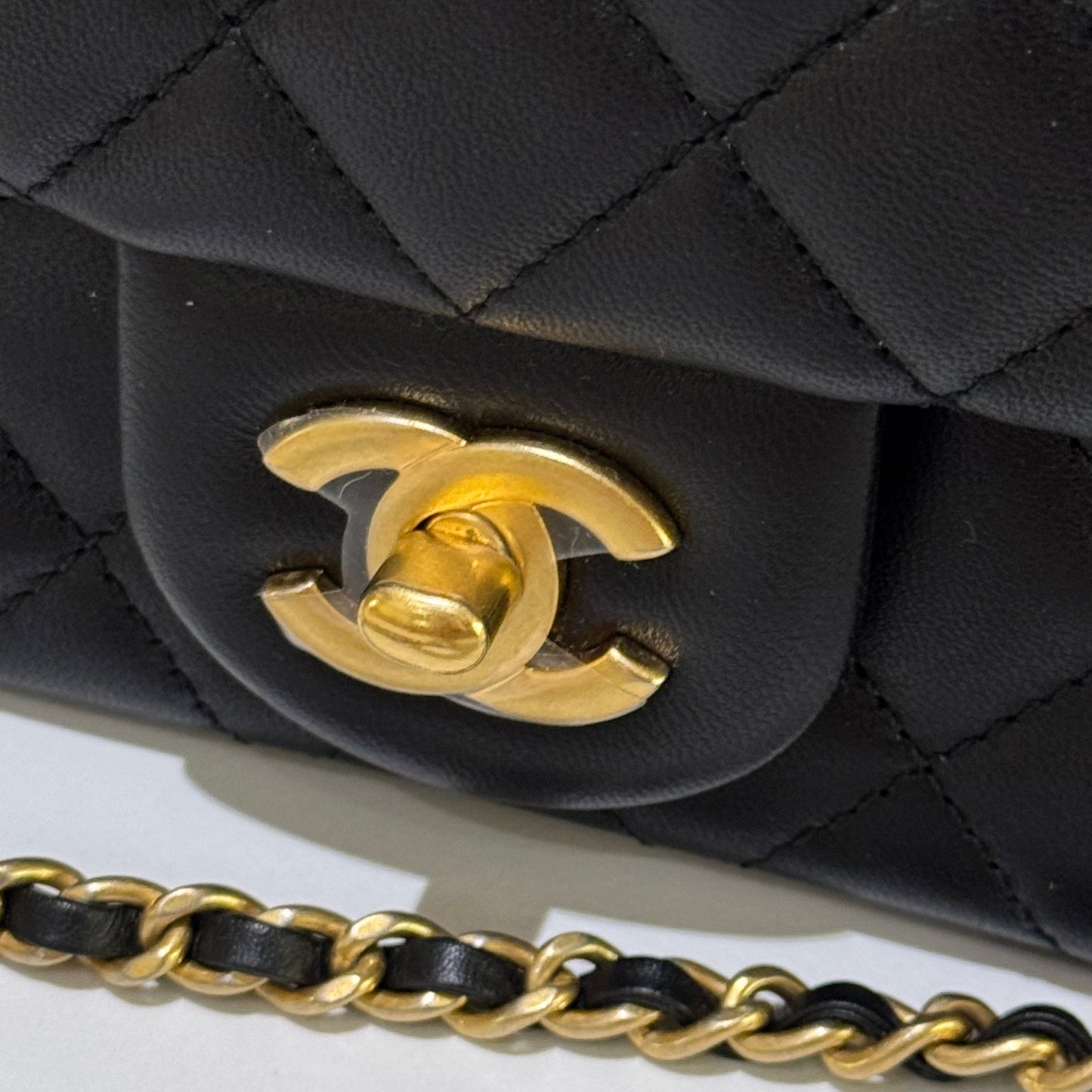Chanel Handbag - Ewore Bags