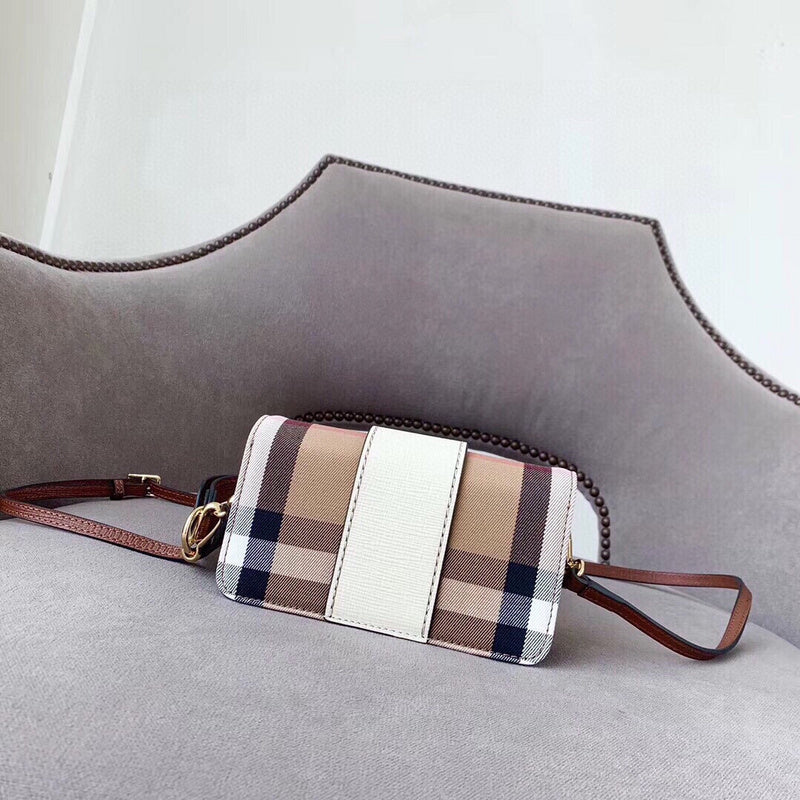 Burberry Clutch Bag - Ewore Bags