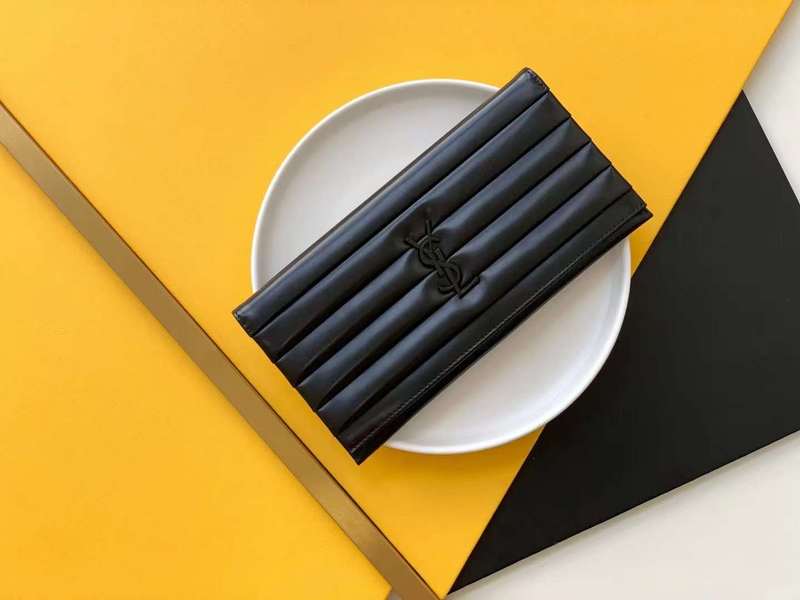 Yves Saint Laurent - Bags 003