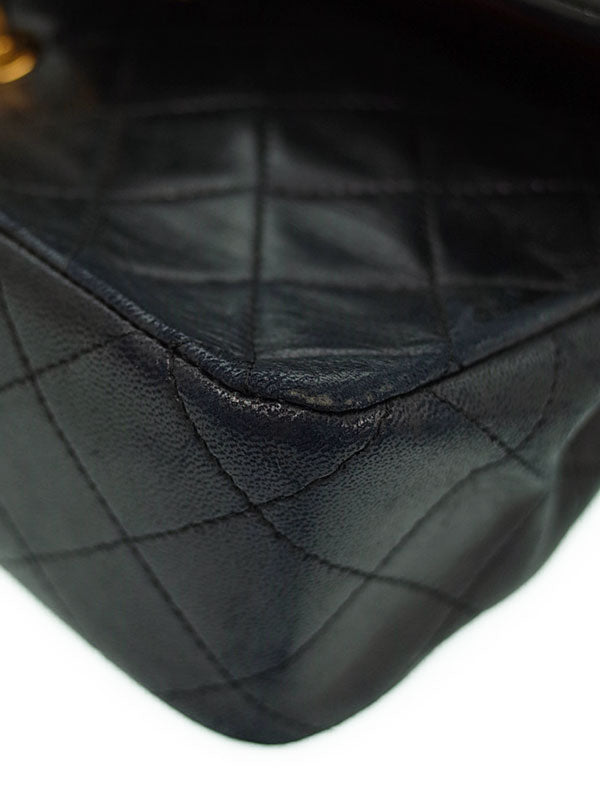 Chanel Matelasse Chain Shoulder Bag Black