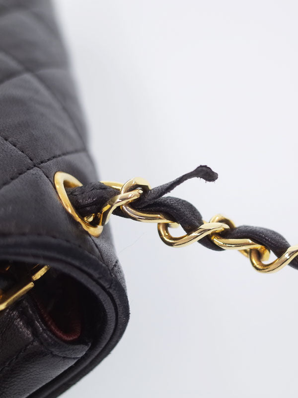 Chanel Matelasse Chain Shoulder Bag Black