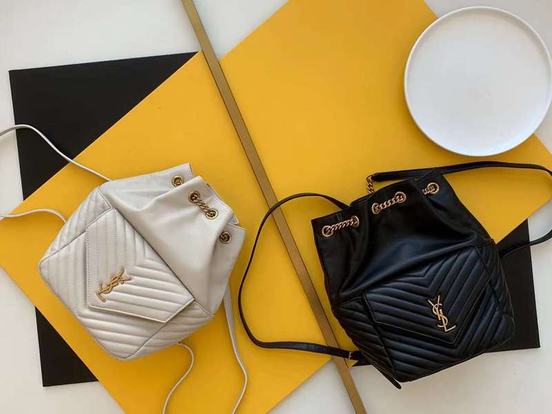 Yves Saint Laurent - Bags 106