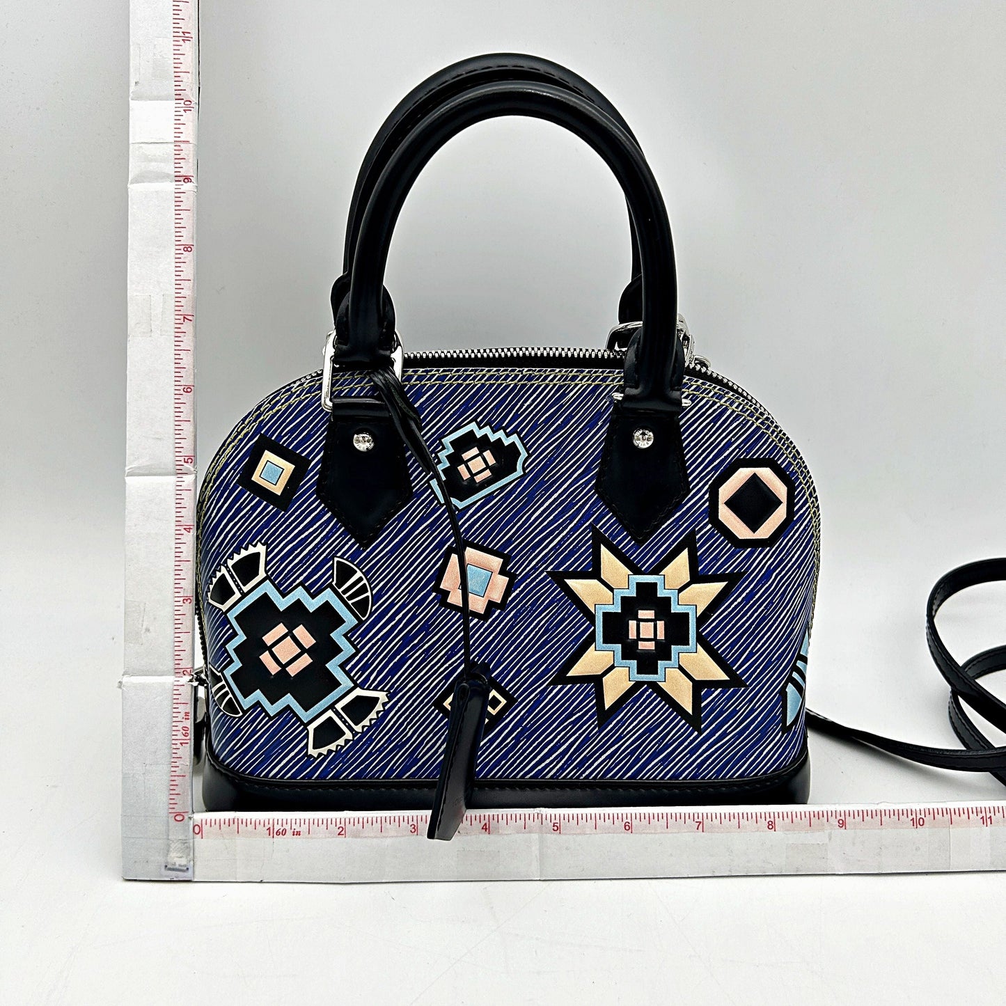 LOUIS VUITTON Epi Azteque Alma PM Light LA20398