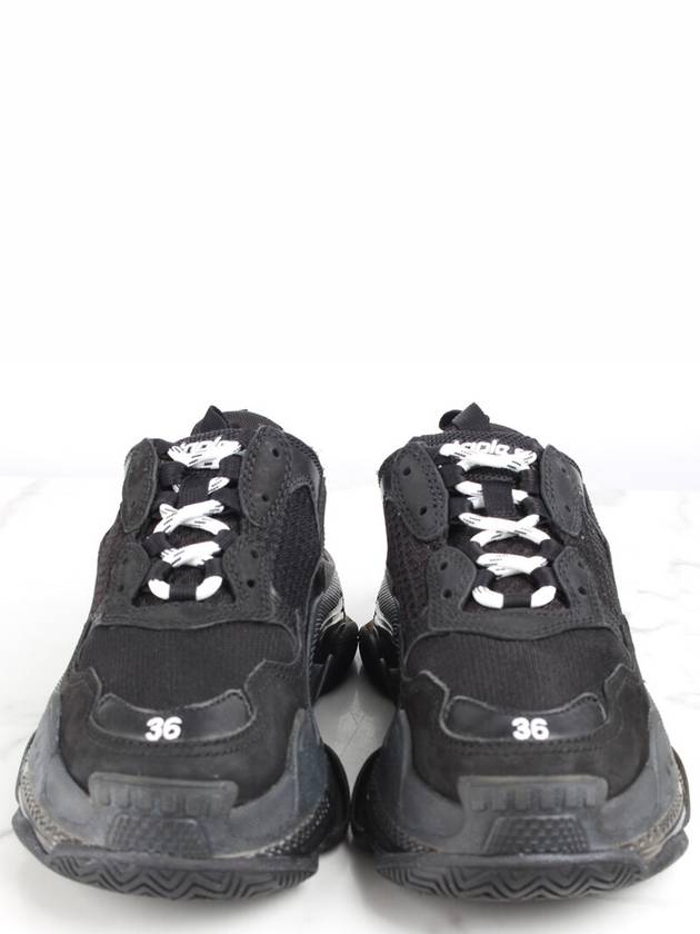 Luxury Balenciaga Trending 2026 Triple S sneakers 35 5 225