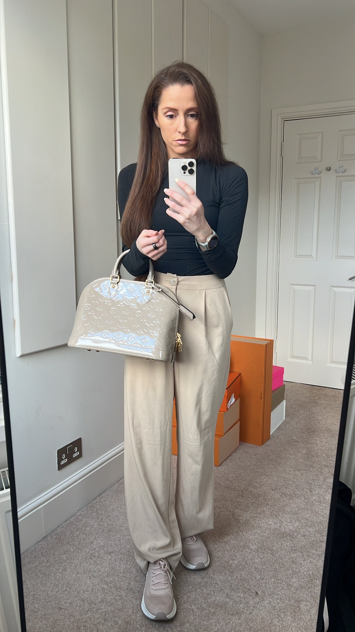Louis Vuitton Alma PM Beige Monogram Vernis