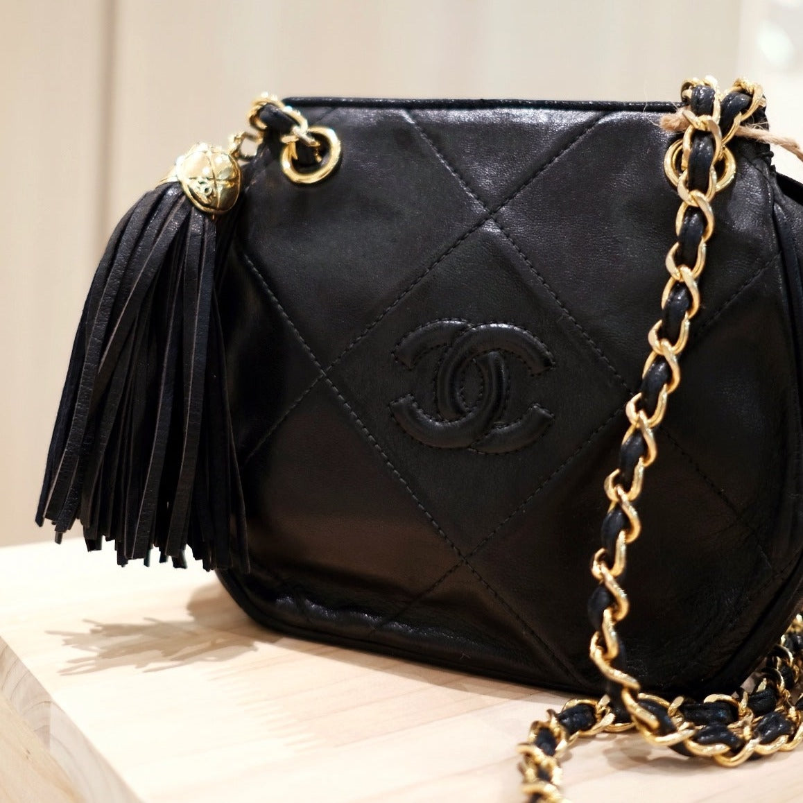 Chanel Matelassé Handbag Bag - Ewore Bags