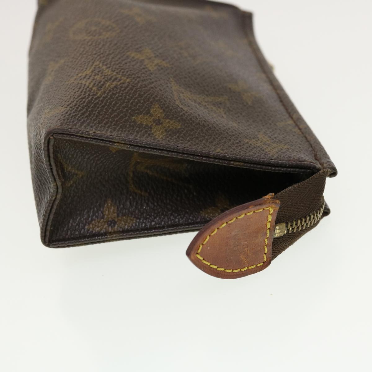 LOUIS VUITTON Monogram Poche Toilette 15 Pouch M47546 LV 43063