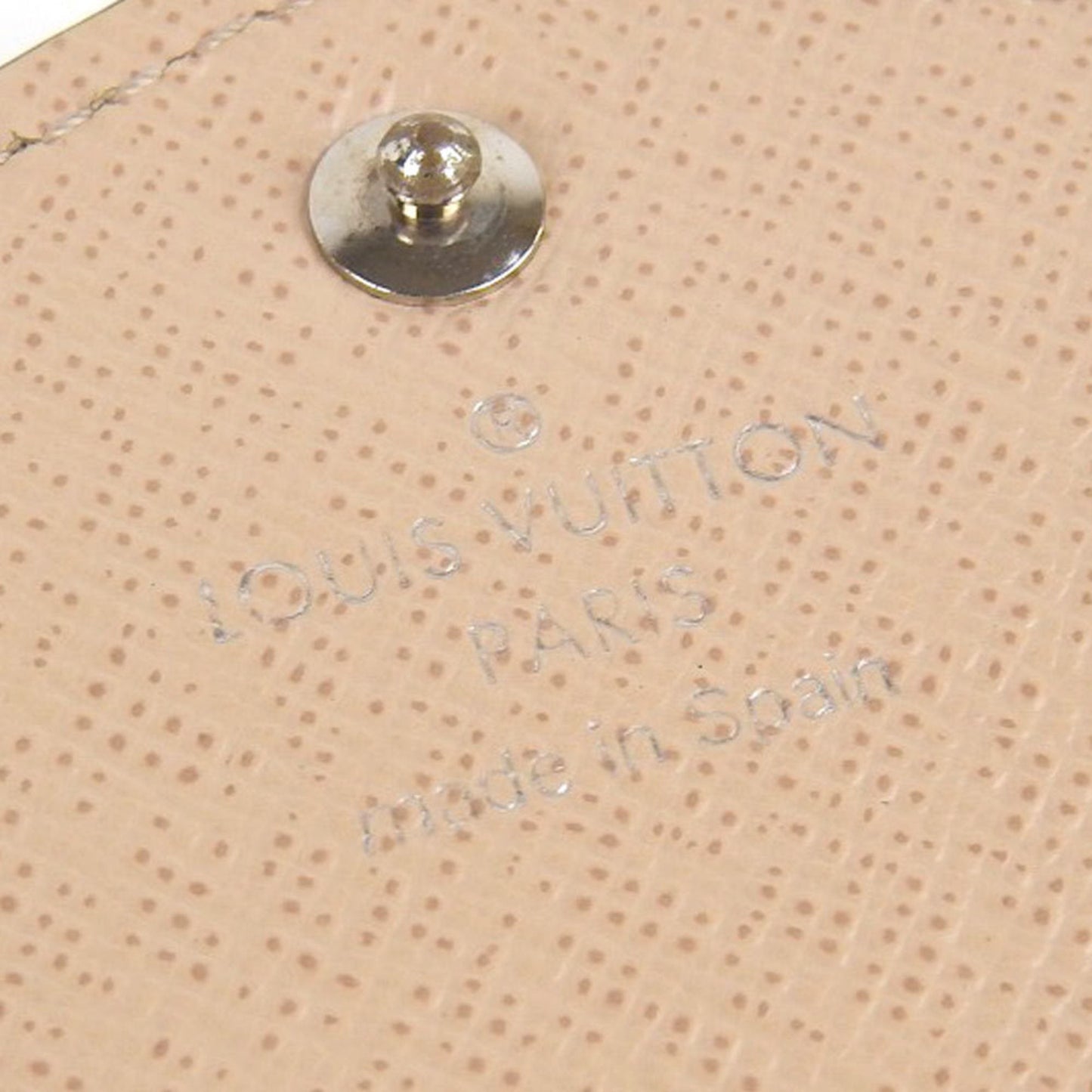 Louis Vuitton cream Leather Sarah wallet accessories