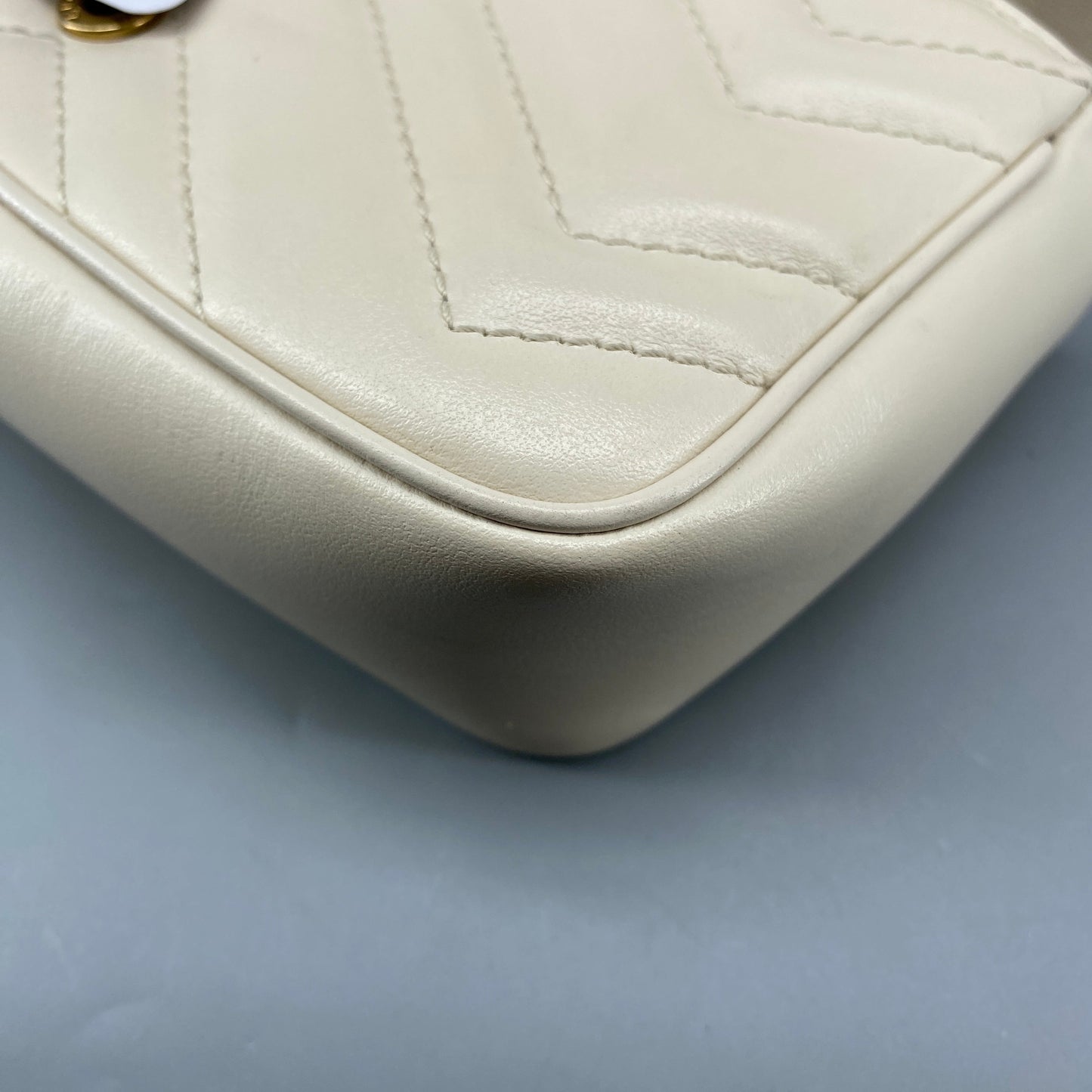 Gucci Cream GG Supreme Chevron Quilted Leather Marmont Mini Flap Chain Bag