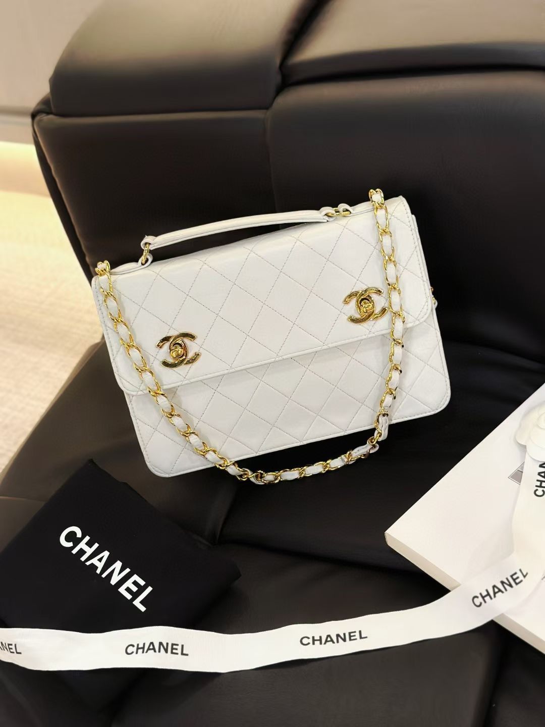 Chanel  Timeless Classic CC Double Turn Lock Bag White