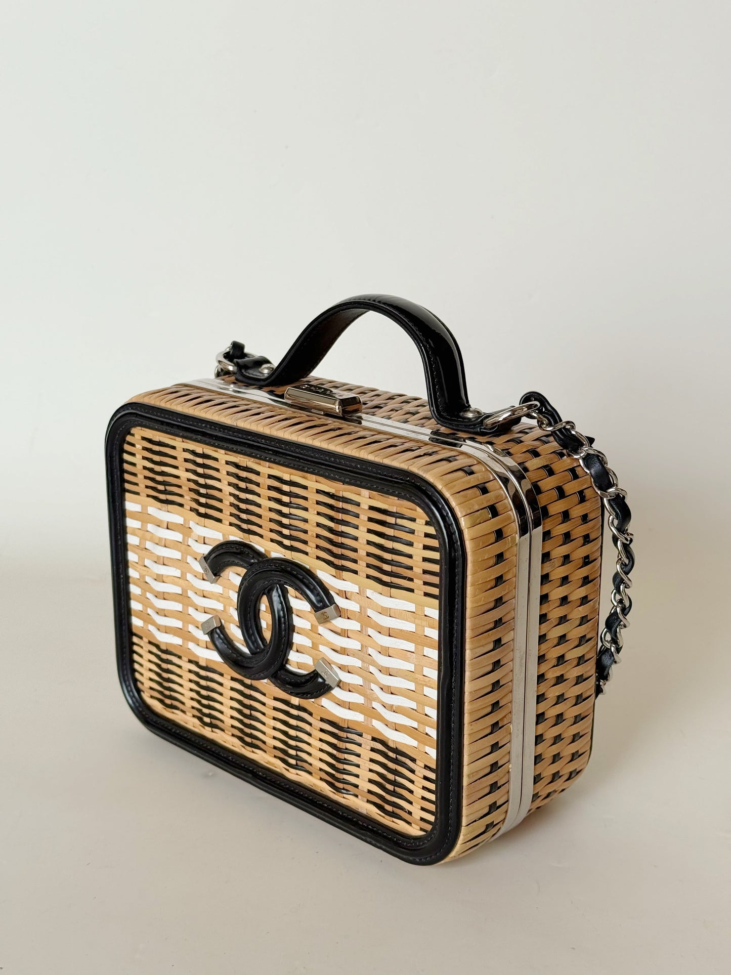 Chanel Raffia Patent CC Filigree Vanity Case