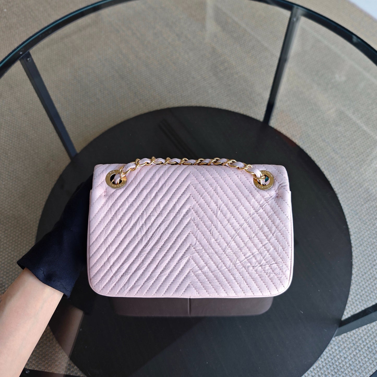 Chanel Seasonal Flap - Chevron Surpique CC Herringbone Medallion Flap Light pink Gold Hardware Series 22