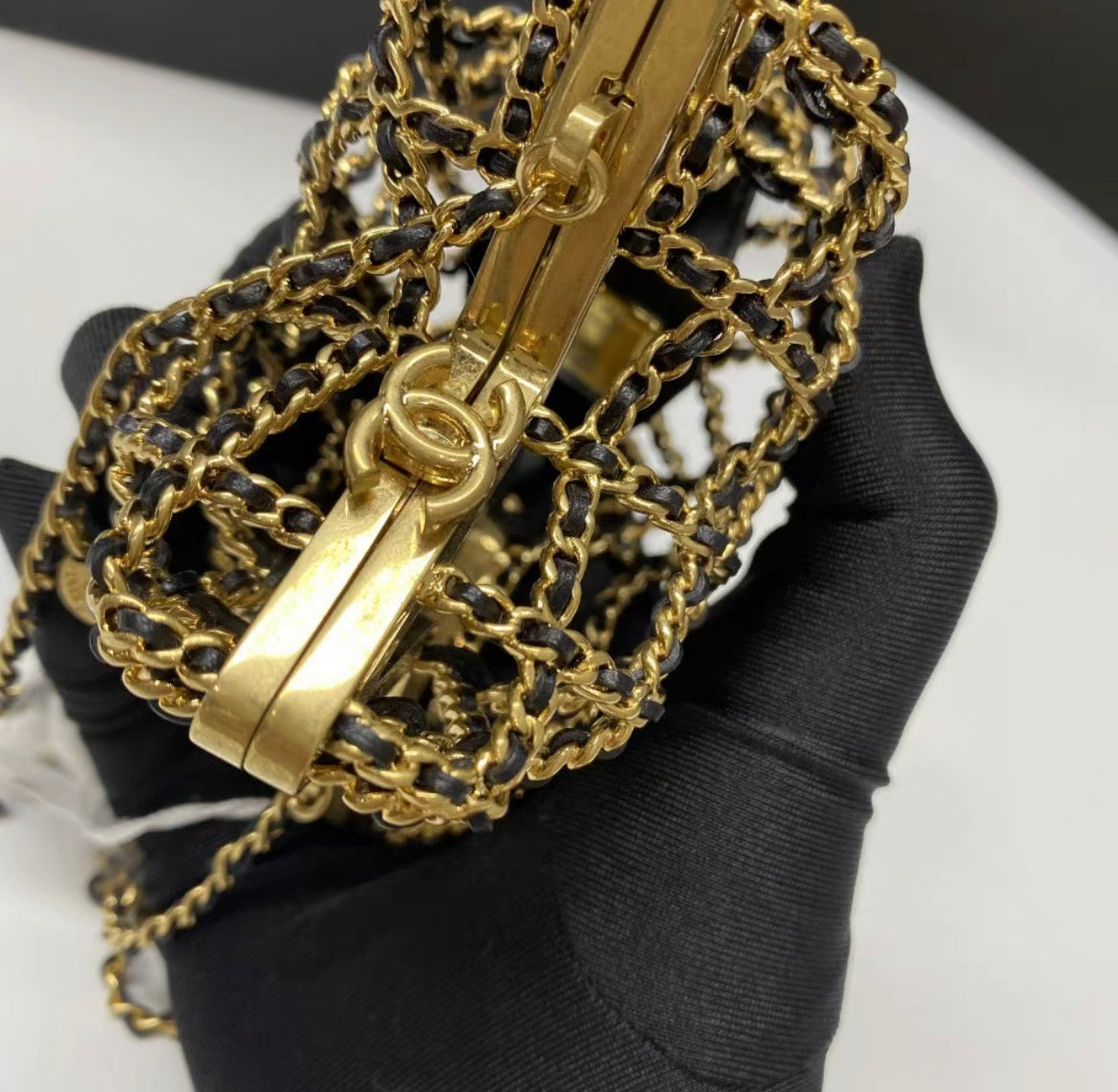 Chanel 23S Star Minaudière Gold-Tone Metal & Lambskin - Braided Chain cage/mapy
