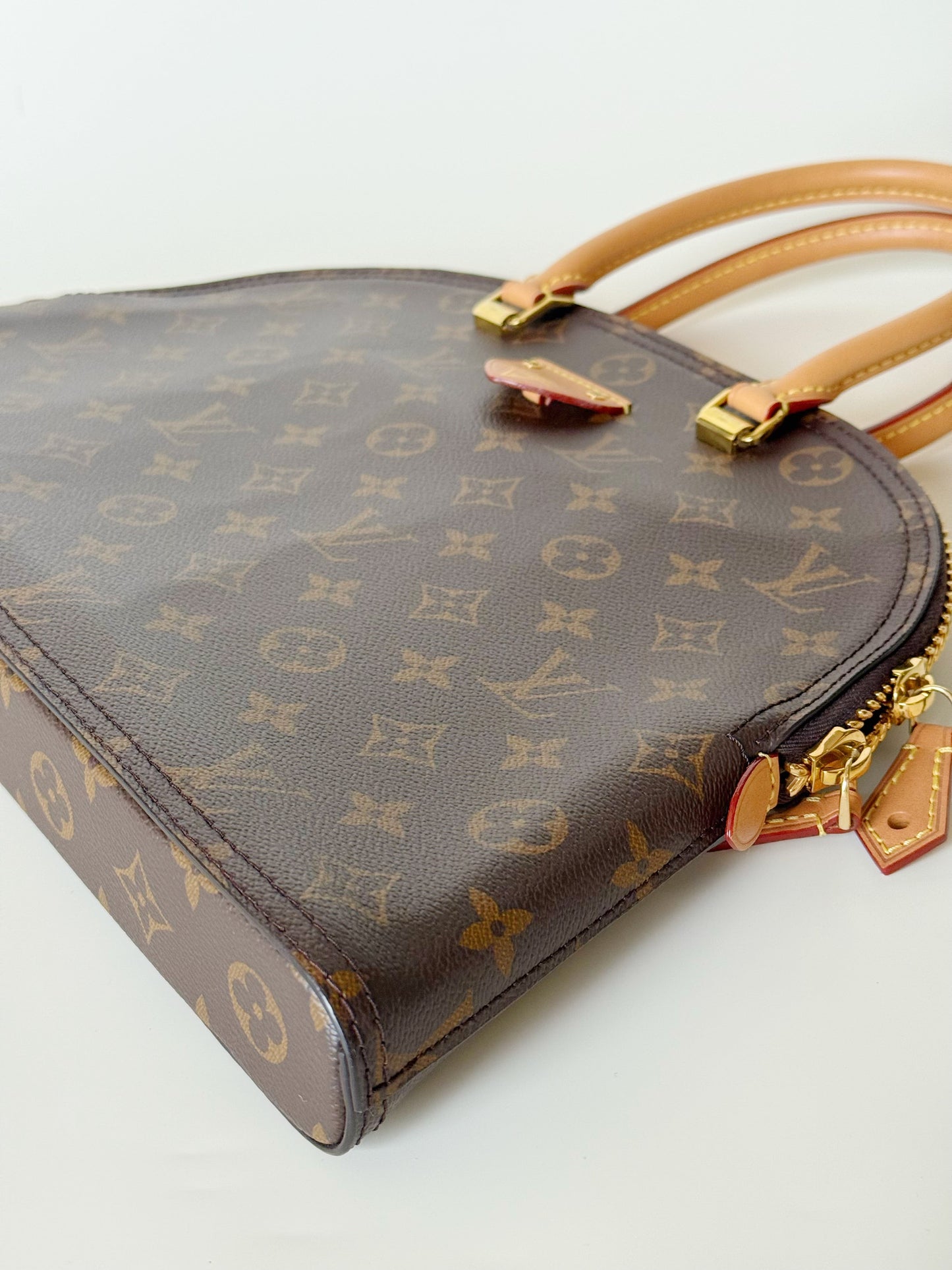 Louis Vuitton Monogram LV Moon Alma