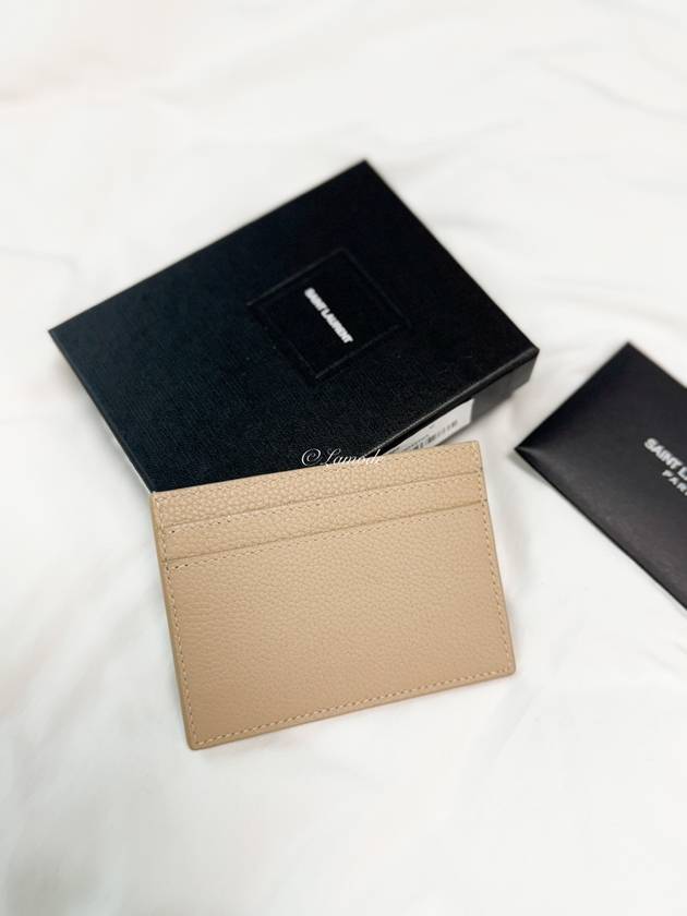Luxury Saint Laurent Trending 2025 Casandre Small Grain Leather Card Wallet Sea Salt