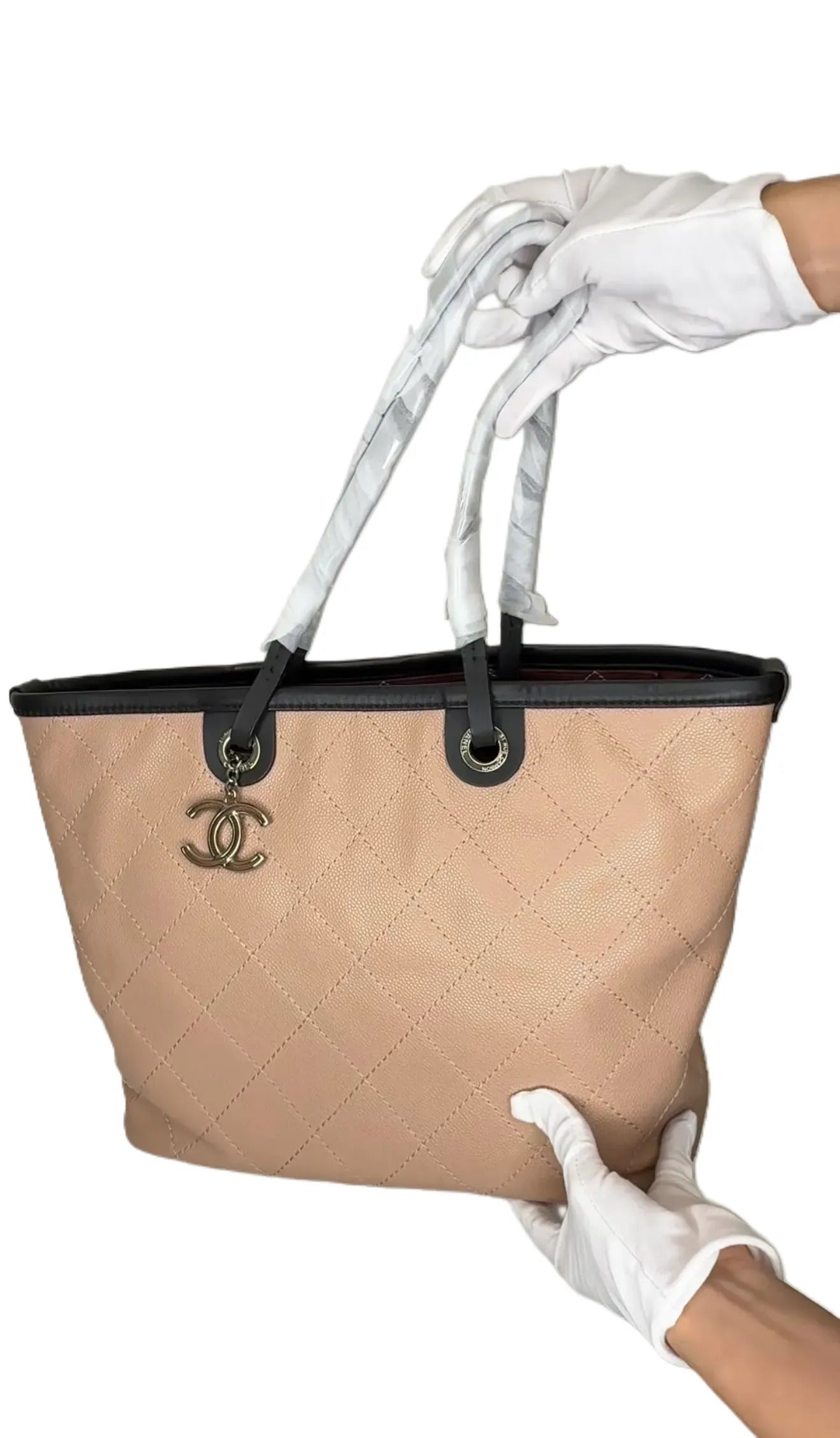 Chanel Matelassé Tote Bag - Ewore Bags