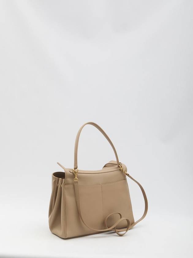 Luxury Balenciaga Trending 2026 Medium Rodeo Bag