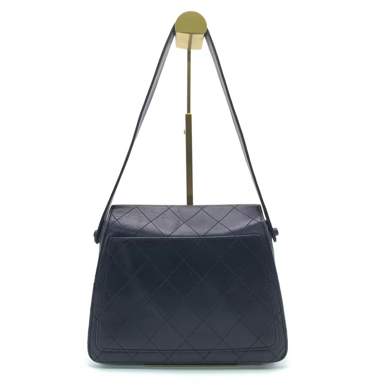 Chanel Vintage Kelly Style Black Leather Shoulder Bag Diamond Stitch Medium