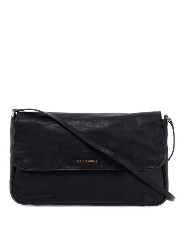 Luxury Balenciaga Trending 2026 Grungy Cross Bag Black