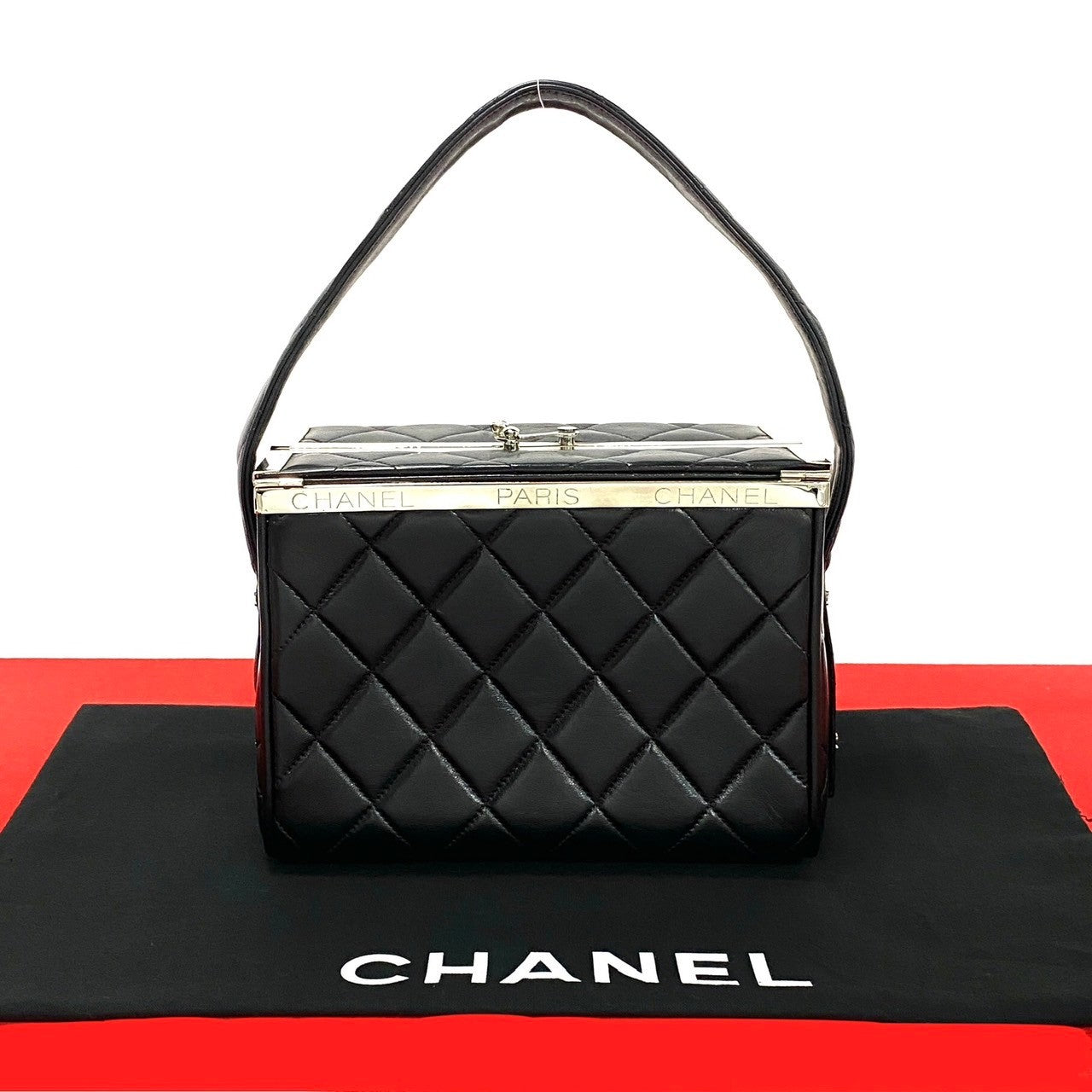 CHANEL Handbag leather black Vanity bag Matrasse Kannon Vanity Women