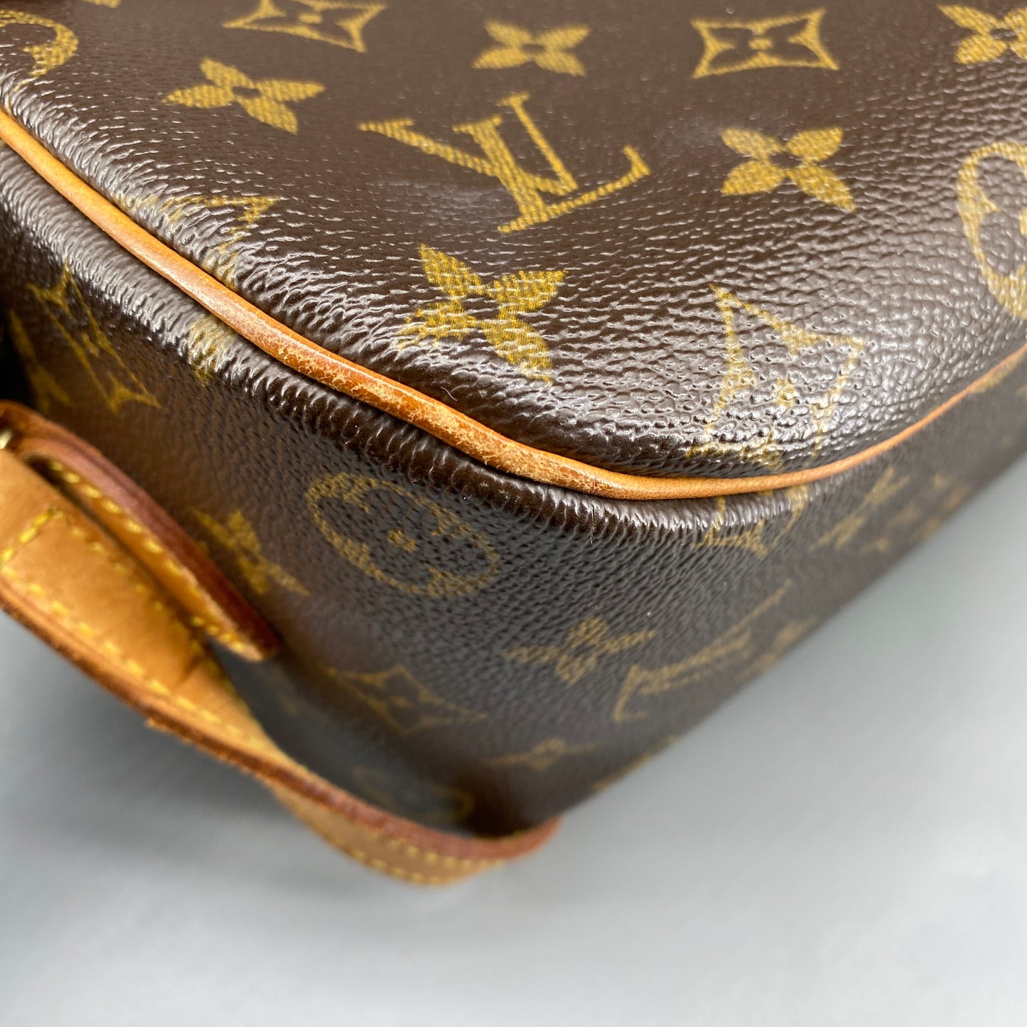 Louis Vuitton Monogram Brown Oval Crossbody Shoulder Bag