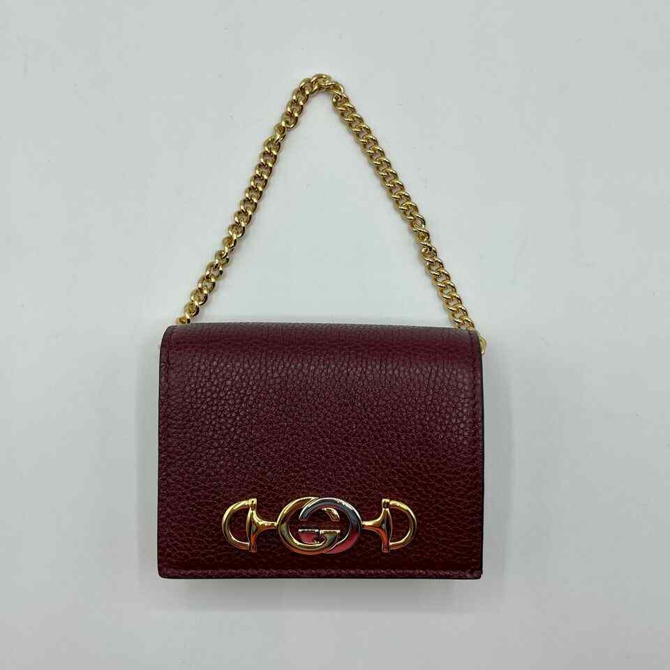Gucci Zumi Burgundy Leather Gold Chain Bi-Fold  w/box Mini Wallet
