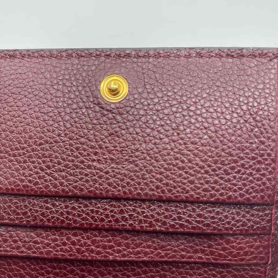 Gucci Zumi Burgundy Leather Gold Chain Bi-Fold  w/box Mini Wallet