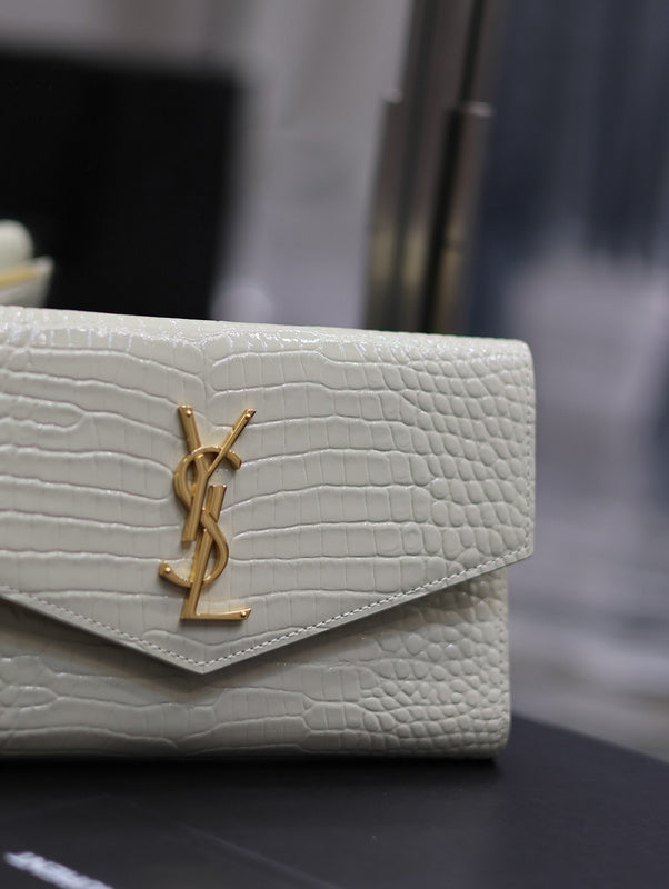 Yves Saint Laurent  Polished Handbag