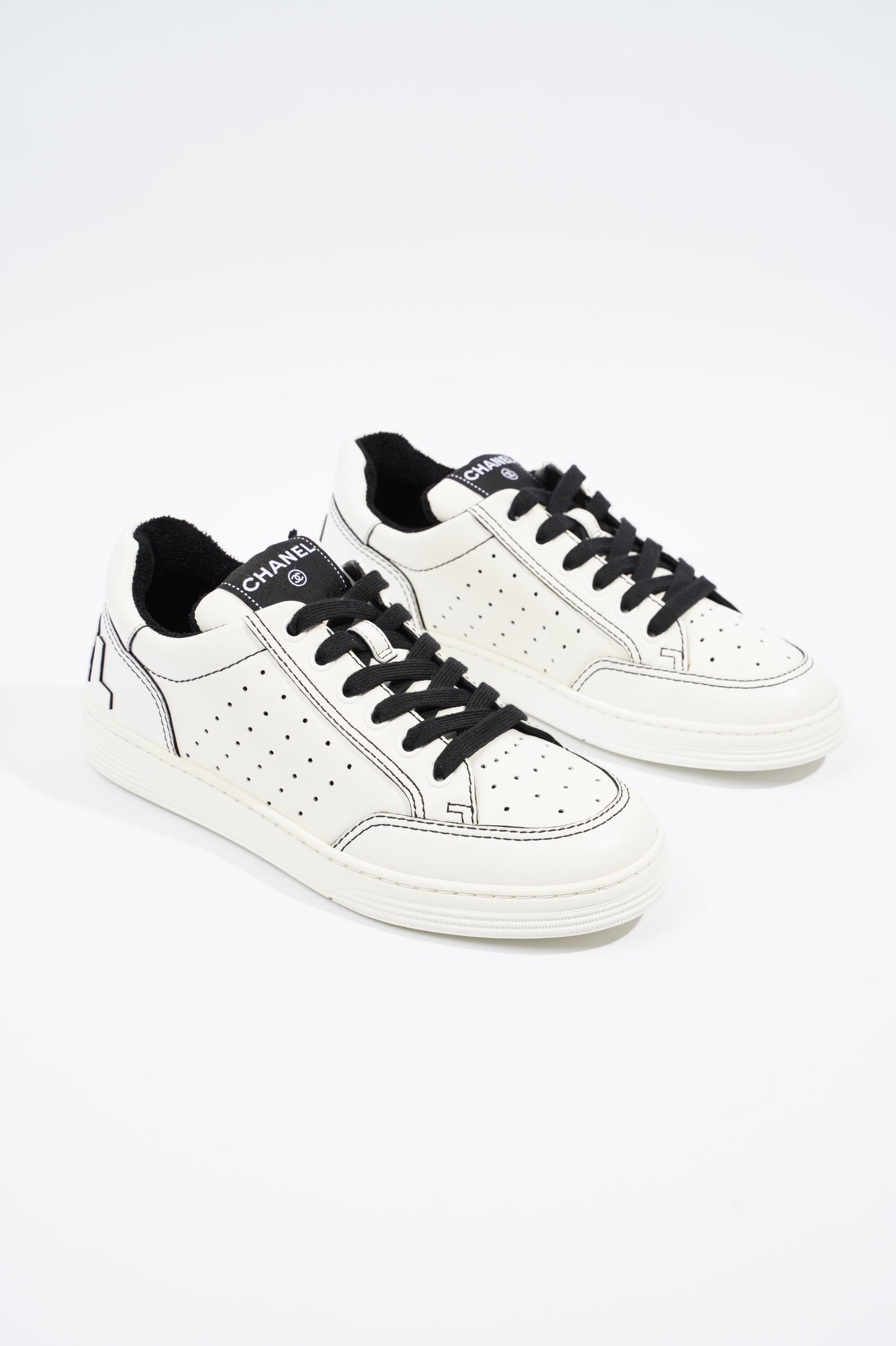 Chanel Chanel Logo White   Black Calfskin Leather EU 37 UK 4
