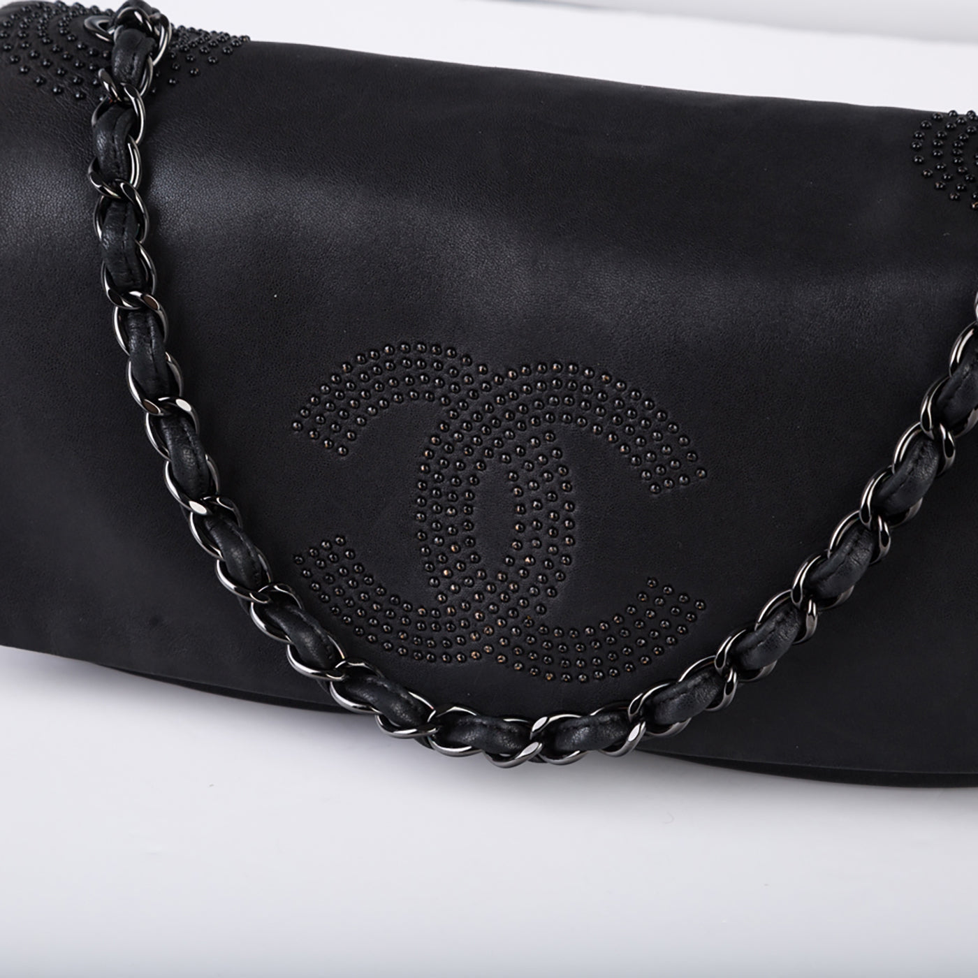 Chanel Timeless shoulder bag