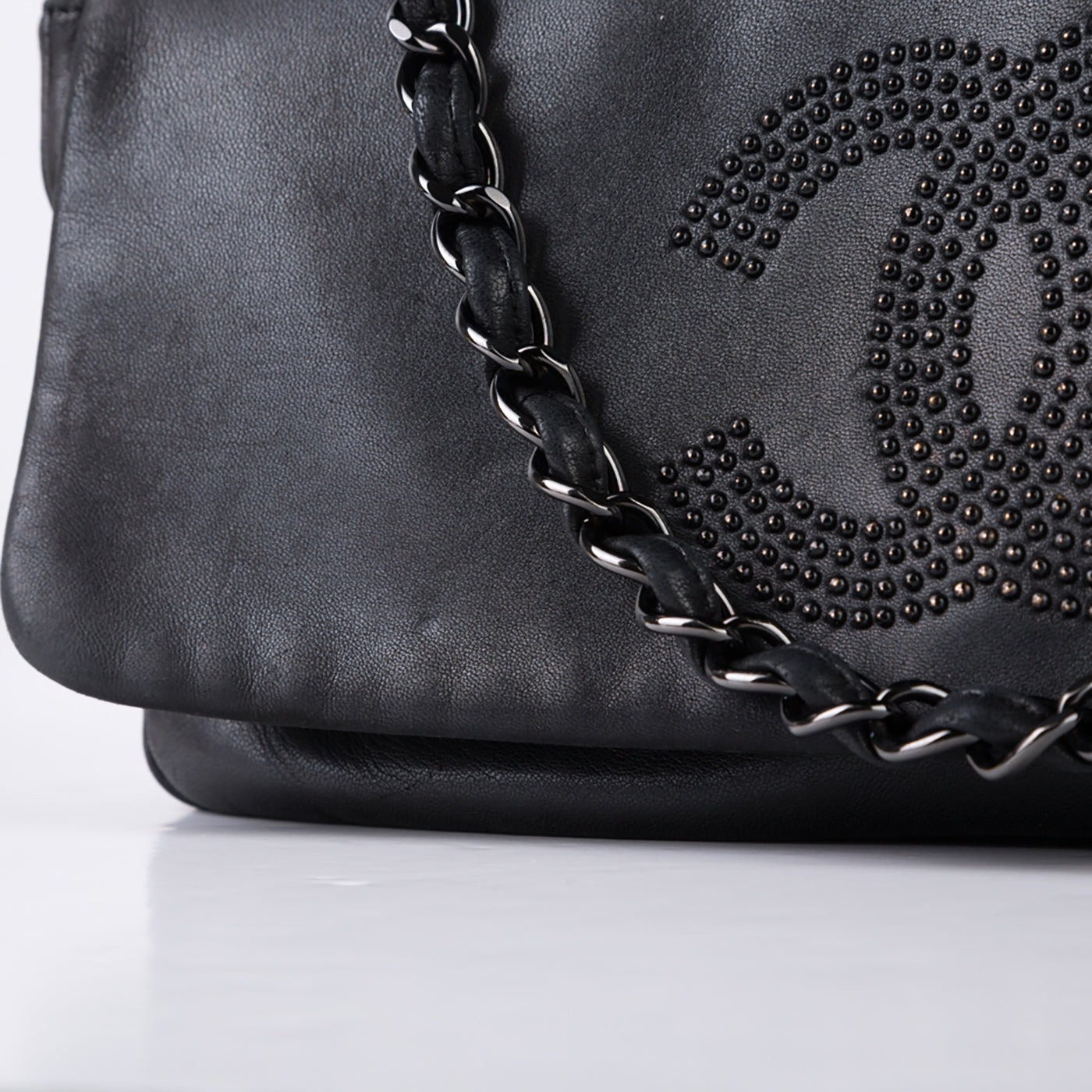 Chanel Timeless shoulder bag