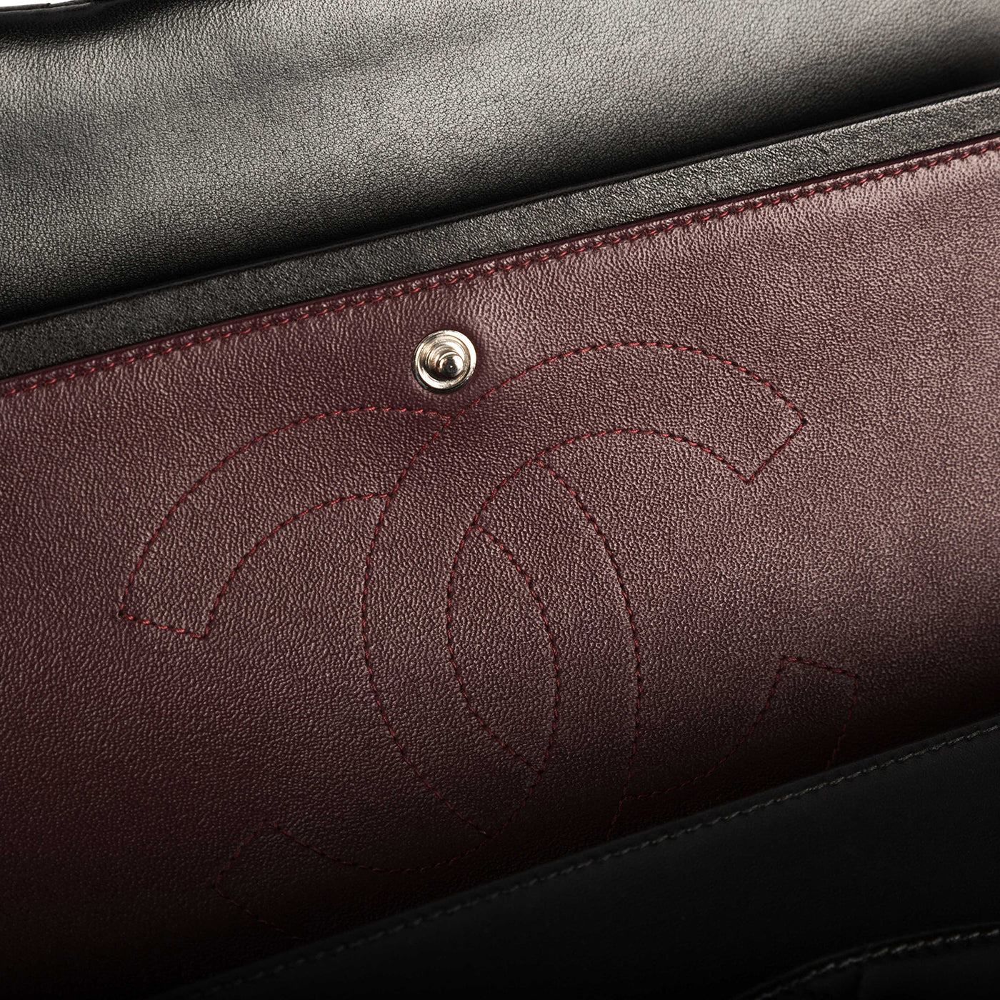 Chanel Classic Flap Bag Jumbo