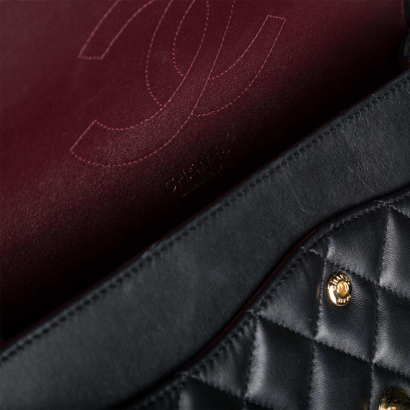 Chanel Classic Flap Jumbo