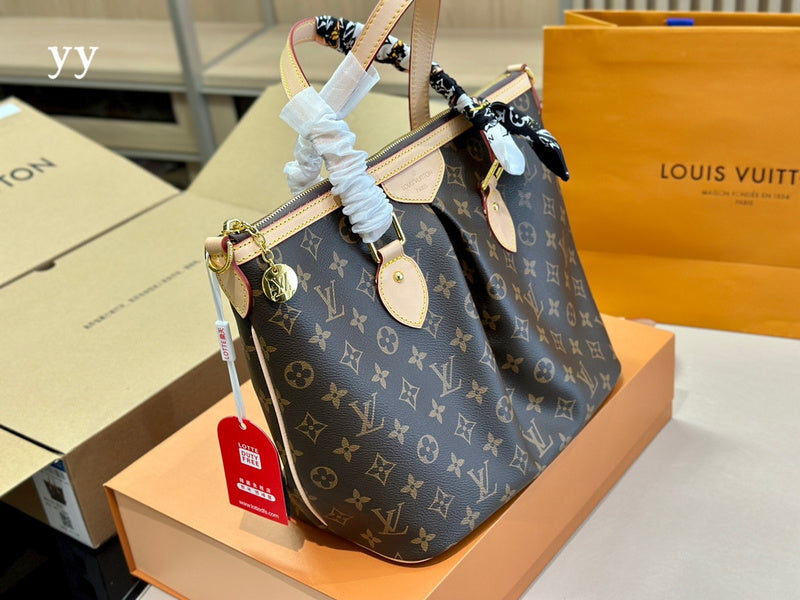 Franco Shops - Louis Vuittons - 15000