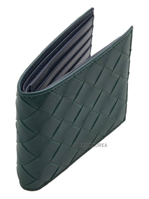 Luxury Bottega Veneta Intrecciato Bifold Half Wallet Green